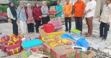 Dinsos Pasbar Salurkan Bantuan untuk Korban Kebakaran di Sungai Aur dan Simpang Empat